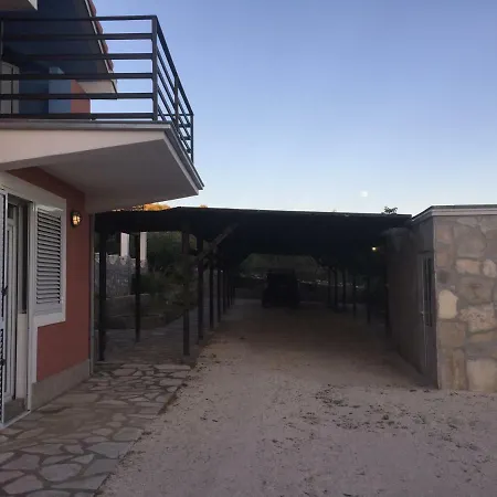Vacation House At Lustica Bay In Montenegro * ポドゴリツァ