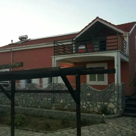 Appartement Vacation House At Lustica Bay In Montenegro *