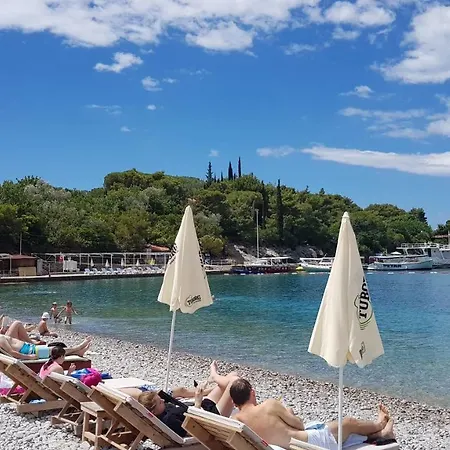 Appartement Vacation House At Lustica Bay In Montenegro Podgorica