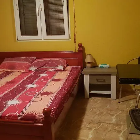 Vacation House At Lustica Bay In Montenegro Appartement